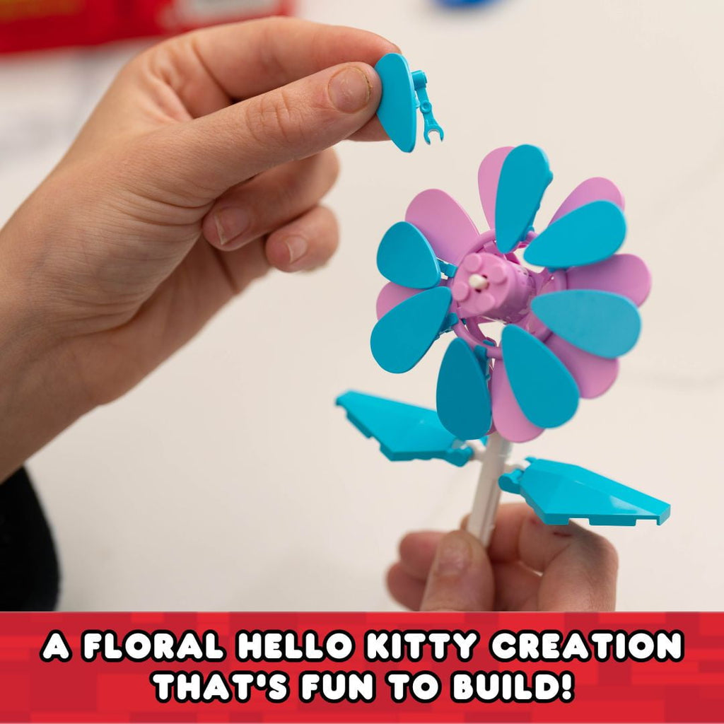 Brickcraft Cinnamoroll Flower & Vase (122 plastic pcs) – Sanrio Building Kit, Floral Décor & Modular Bouquet for Cute Home Display for Him or Her
